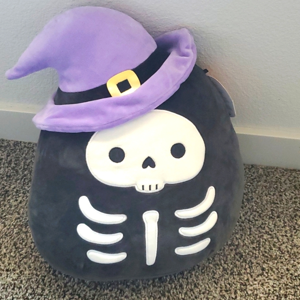 Halloween stix squishmallow